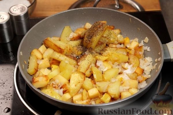 Жареная картошка с айвой